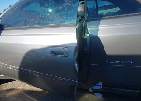 2002 Toyota Camry Solara Sle V6 из США, поврежденный, VIN 2T1FF28P12C601495